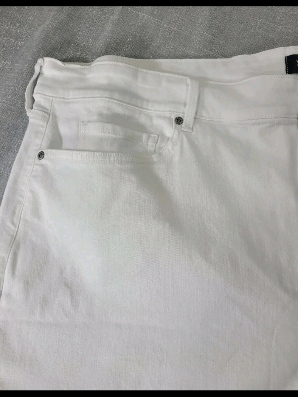 Nydj Women's Shorts Plus Size 24W Ella Side Slits Optic White Stretch New 20 - Picture 4 of 10
